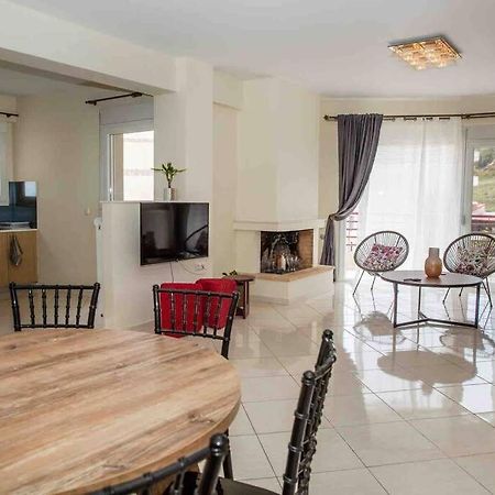 Lavrio Seaview 2Bdr Apt 4 Min Dive From The Sea Esterno foto