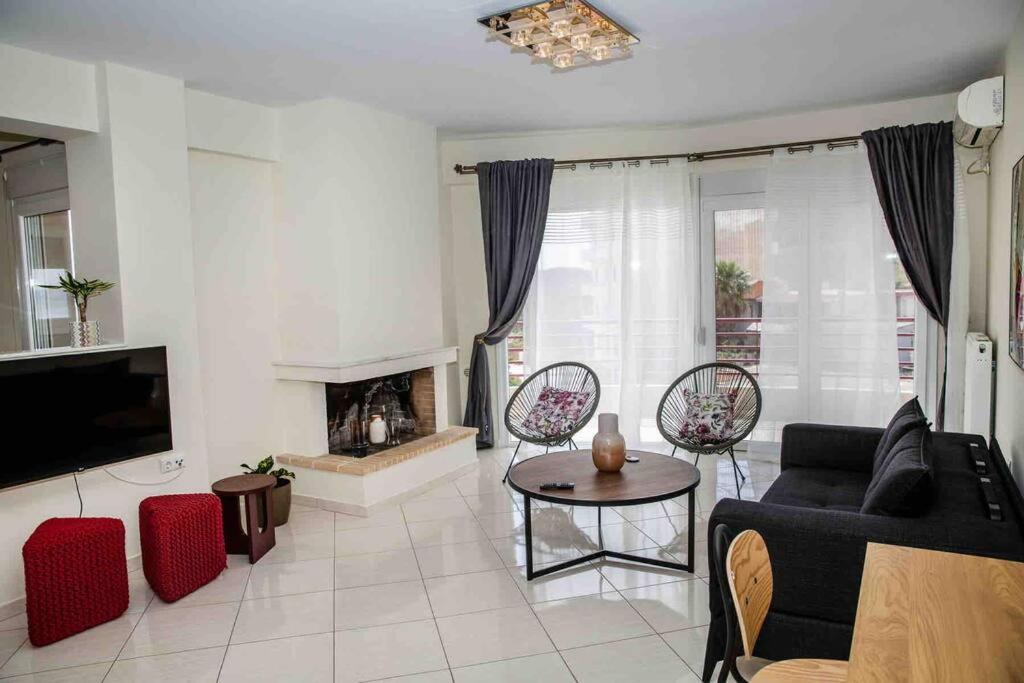 Lavrio Seaview 2Bdr Apt 4 Min Dive From The Sea Esterno foto